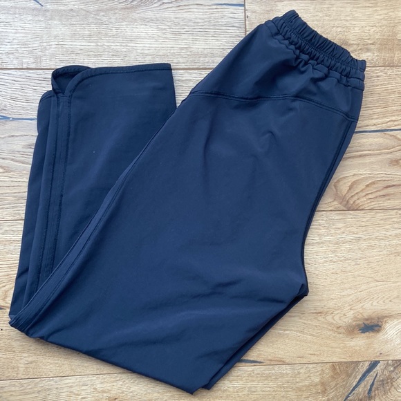 Lululemon Final Play Crop *23" Black Size 2 - Picture 7 of 8